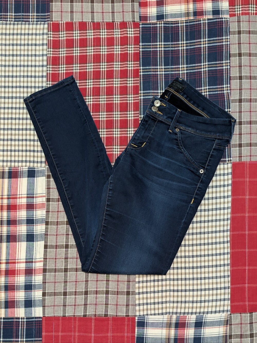Hudson Jeans 28" X 31"